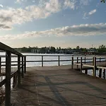 アパートホテル Lake House- Aparthotel Nad Zatoka