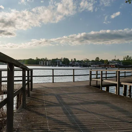 Aparthotel Nad Zatoka- Elliot- Plaza Miejska