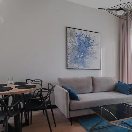 公寓式酒店 Lake House - Aparthotel Nad Zatoka By Rent4You 3*