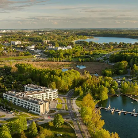 Aparthotel Nad Zatoka- Elliot- Plaza Miejska Olštýn