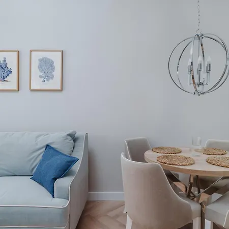 Nad Zatoka- Elliot- Plaza Miejska Aparthotel Olštýn